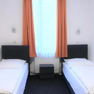 frankair-star-hotel-frankfurt-city.hotelsheidelberg.net/
